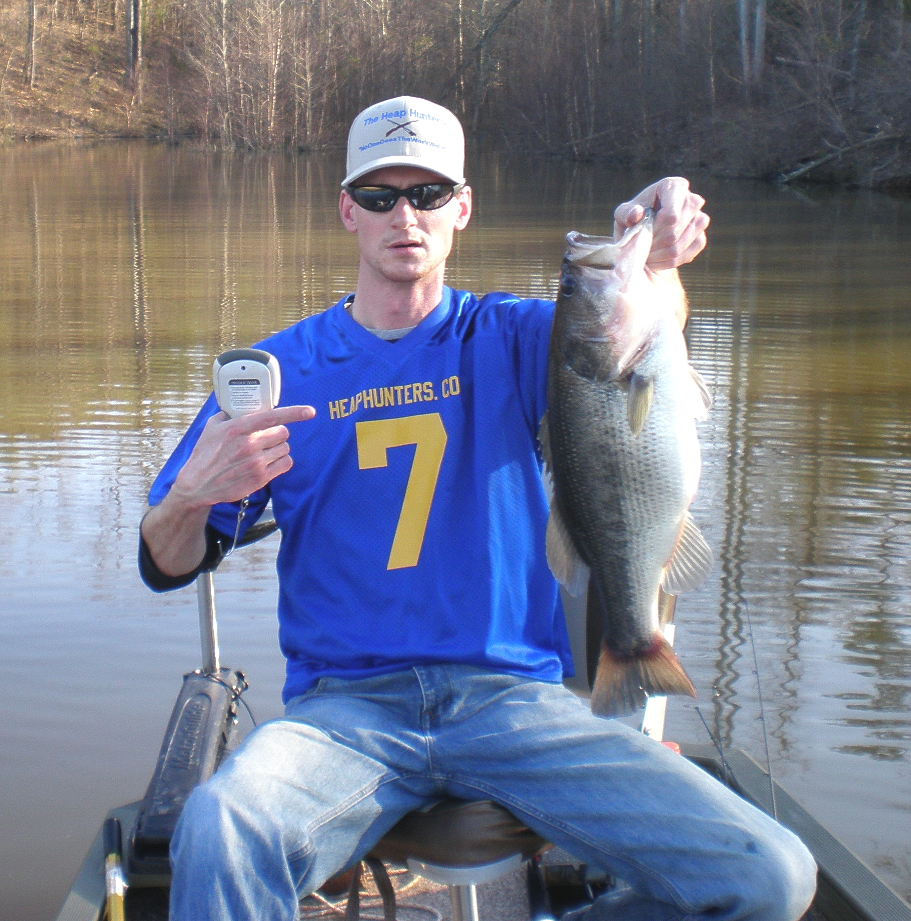6 lb, 0 ounce largemouth bass