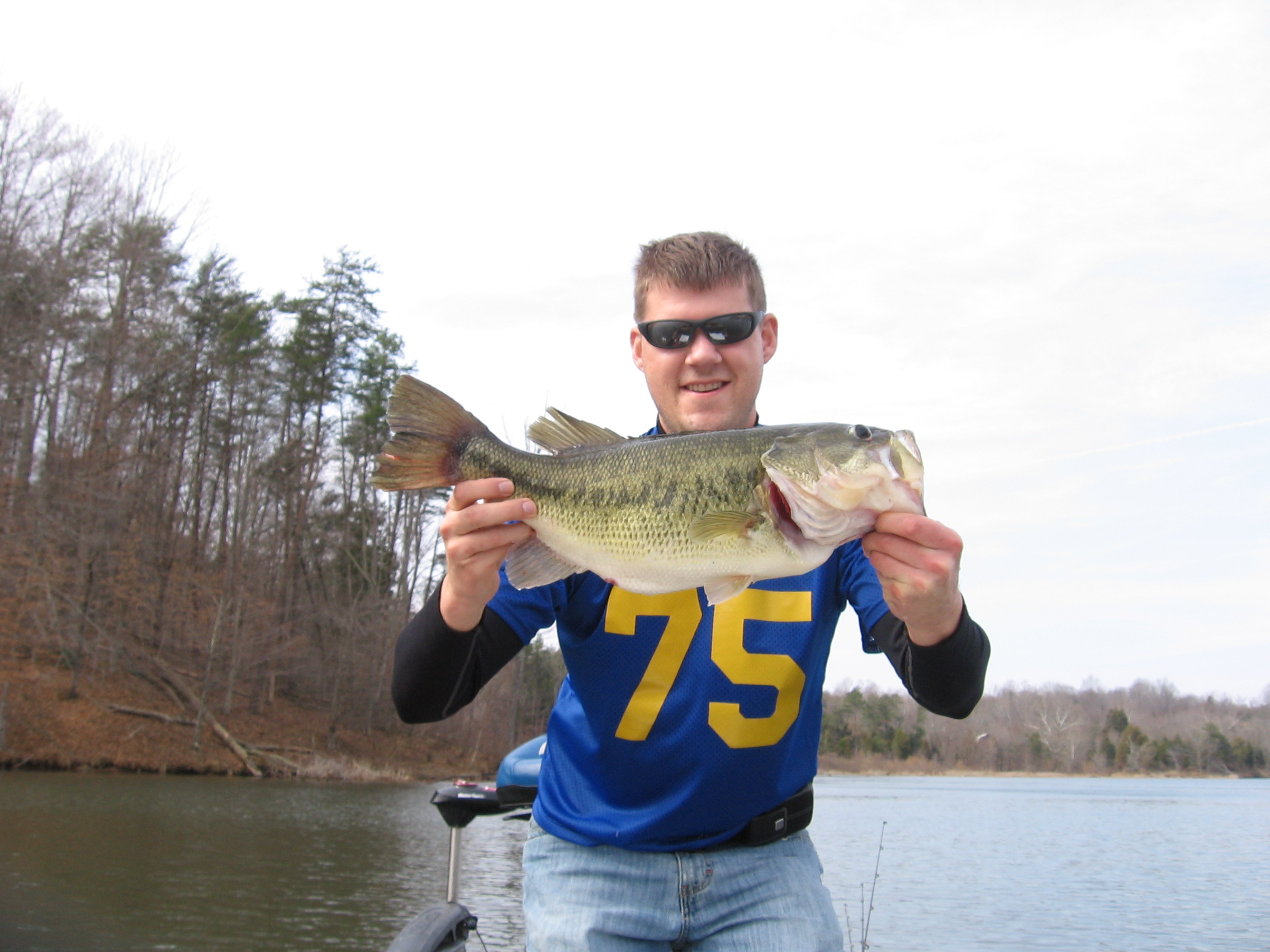 6 lb, 1 ounce largemouth bass