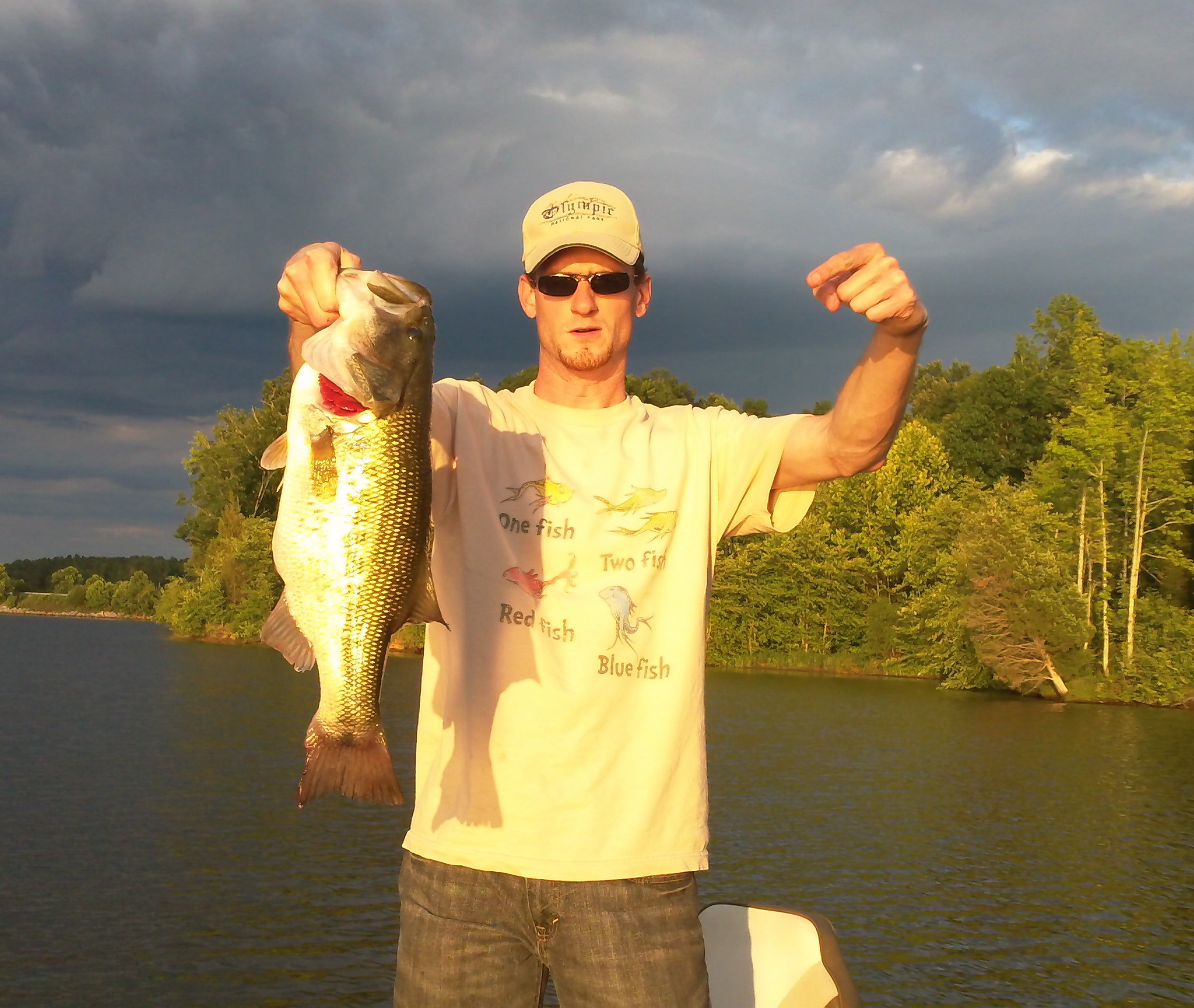 6 lb largemouth bass